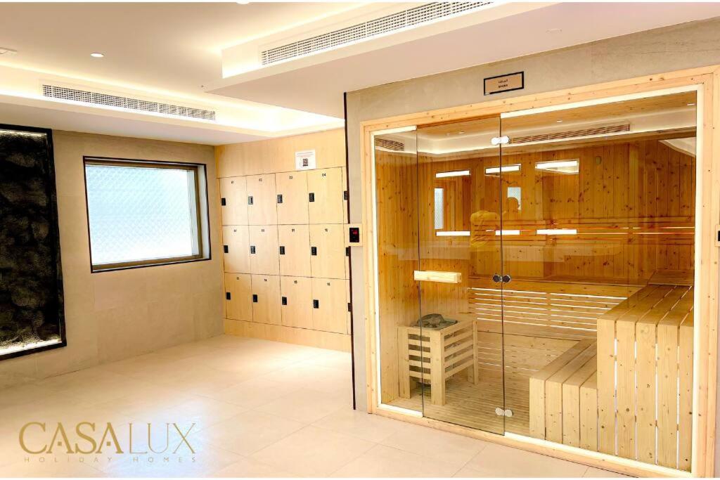 Lovely Big Studio W/ Burj Khalifa View In Downtown Dubai Luaran gambar
